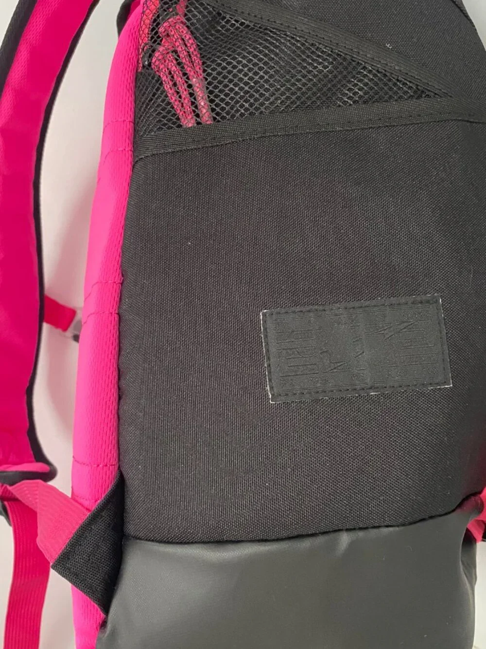 Nike Basketball Backpack Air Cushion Backpack（Pink back）